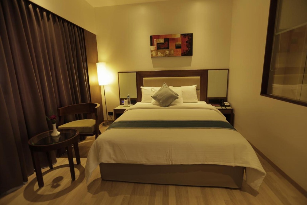 Room image 4